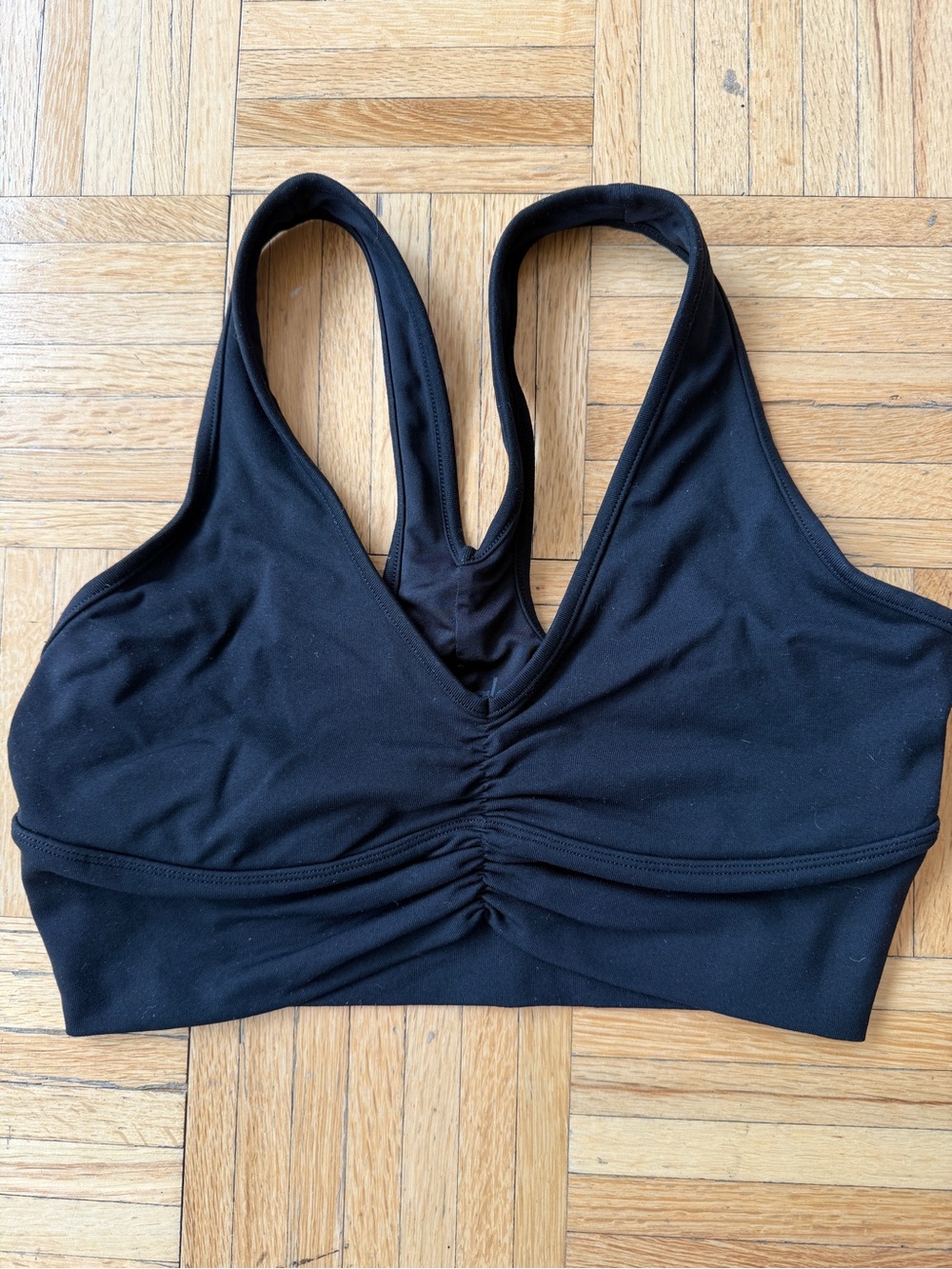 ALO Yoga Black Ruched V-Front Racerback Sports Bra